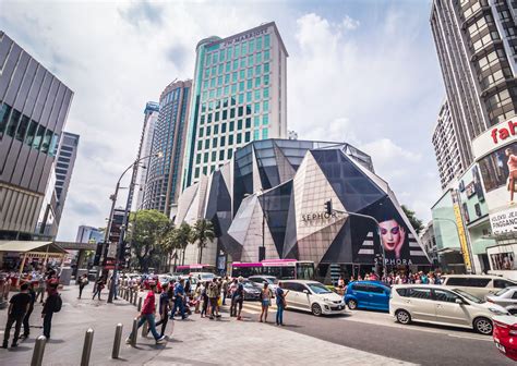  Bukit Bintang: Uma Experiência Explosiva de Cultura e Compras em Kuala Lumpur!